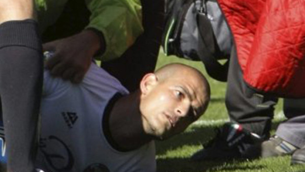 Jugador del Salamanca de España sufre infarto