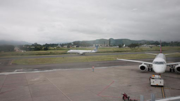 Piloto del Galaxy no se atrevió a aterrizar en el Toncontín