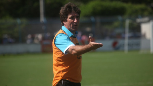 'Este es un equipo en formación': Héctor Vargas