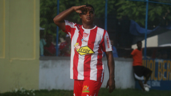 'La afición del Victoria para mi no existe': Elmer Zelaya