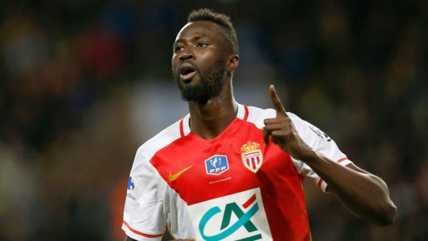 RUMORES Y FICHAJES: Zlatan rechaza oferta de China y James, a un paso de la Premier