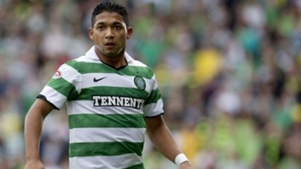 Emilio Izaguirre pierde con el Celtic y fue sustituido