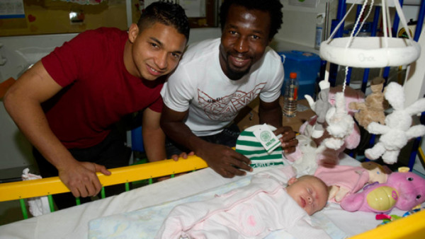 Emilio se proyecta con los niños de Escocia