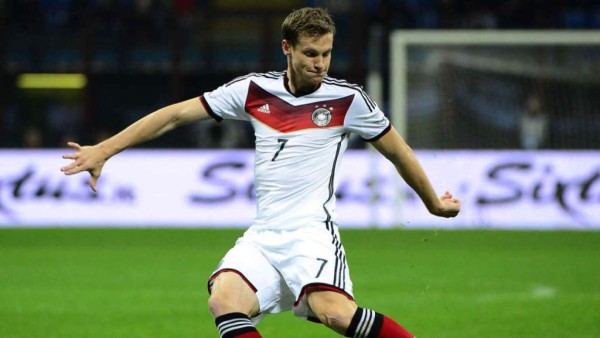 Los jugadores que dijeron adiós al fútbol profesional en 2015