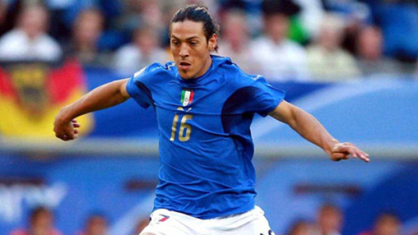 Camoranessi cerca del Birmingham