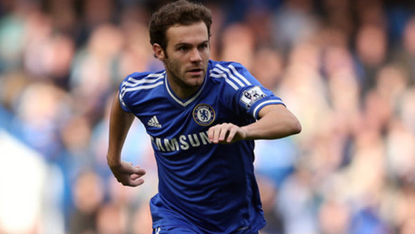 Manchester United va a la caza por Juan Mata