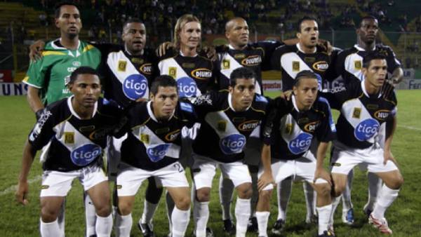 En 2009, el Club Hispano fue uno de los pocos equipos que no se ha presentado a un partido de Liga Nacional.
