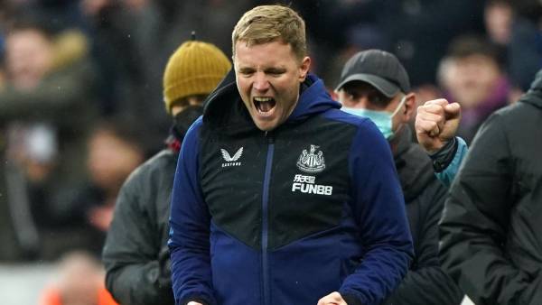 Eddie Howe está haciendo un gran trabajo con el Newcastle, el técnico los sacó de la zona de descenso y ahora pelea por puestos de Champions League.