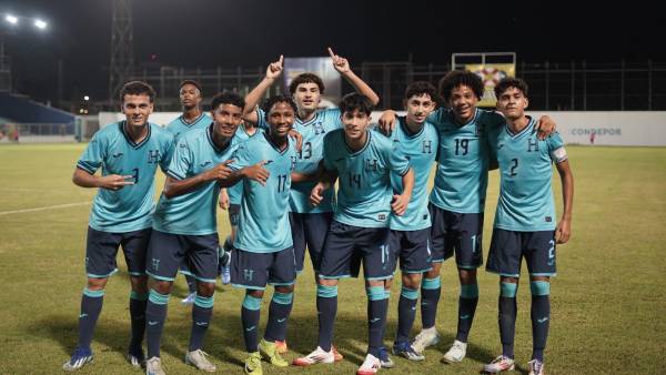 Israel Canales, DT del Sub 17 de Honduras, habla del hijo de David Suazo, de la negativa de Keyrol Figueroa y hace pedido a Liga Nacional