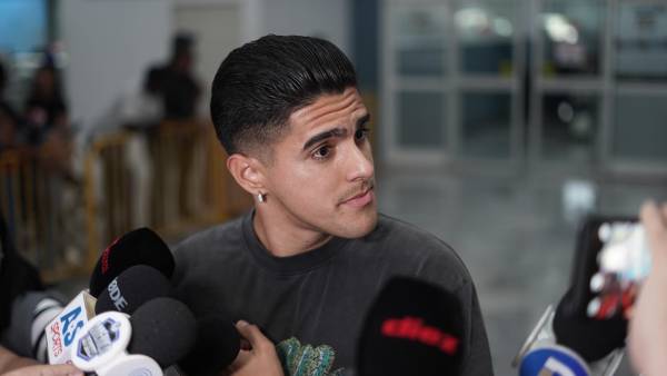 Luis Palma es consultado si en México suceden “cosas extrañas”, habla de su actualidad en Celtic y del duro momento que vivió: “Muy dolido”