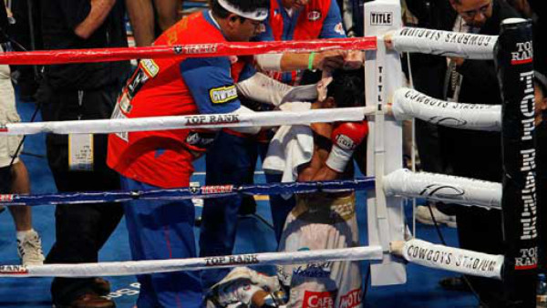 Pacquiao derrumba a Margarito