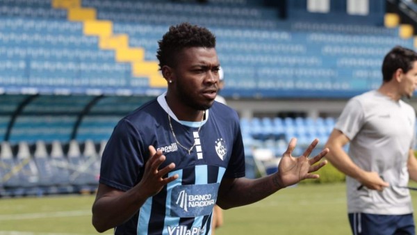 EL MERCADO: Marathón y Real Sociedad fichan, delantero al Comunicaciones y ex River Plate jugará en Honduras