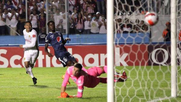 Carlos “El Mango” Sánchez anotó el gol que definió la serie entre Olimpia y Motagua en la Liga Concacaf 2022.