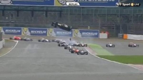 Príncipe de Austria protagoniza un increíble accidente automovilístico