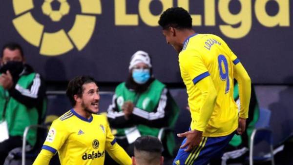 Ni Suárez, ni Benzema: “Pacha” Espino elige a Choco Lozano junto a Ronaldo Nazario como sus delanteros favoritos del pasado y presente