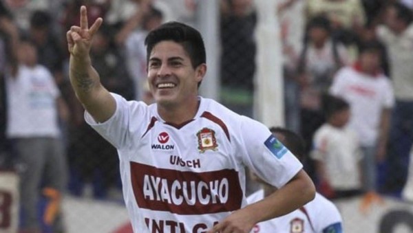 Estos son los 10 futbolistas que triunfaron pese a sus tragedias