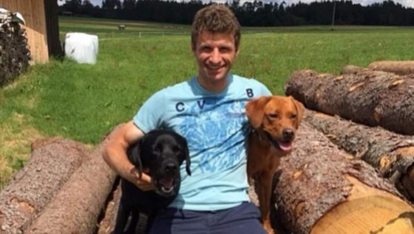 Conocé a las mascotas de los hondureños y otros futbolistas por el mundo