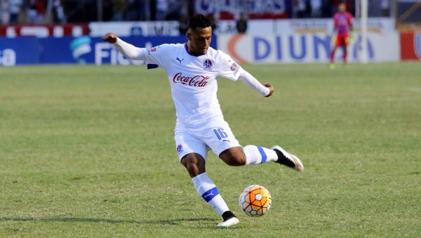 ¡Lujo! Roger Rojas elige su 11 ideal en Olimpia con futbolistas con los que ha compartido