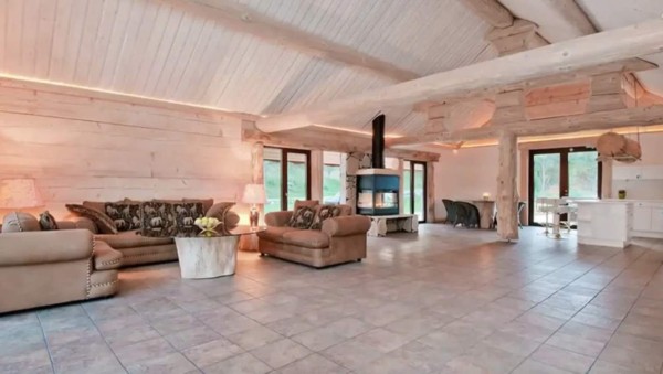 La mansión de 47 millones donde pasa la cuarentena Tiger Woods en Florida