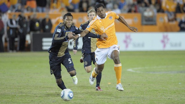 Las camisas que ha defendido Carlo Costly en su carrera