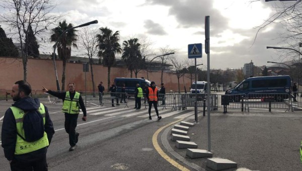 Camp Nou blindado y una visita sorpresa: Así se viven las horas previas al Barcelona-Real Madrid&nbsp;&nbsp;&nbsp;