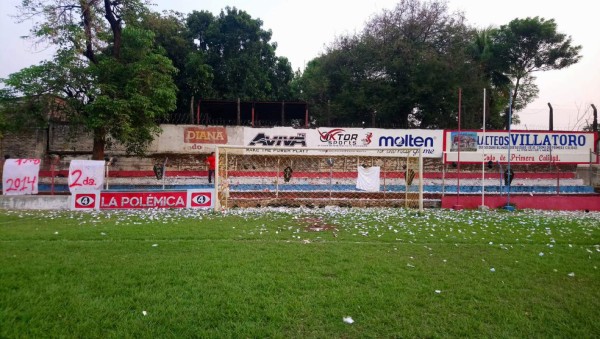 ¡Dramático! Luis Ángel Firpo consuma su descenso en El Salvador