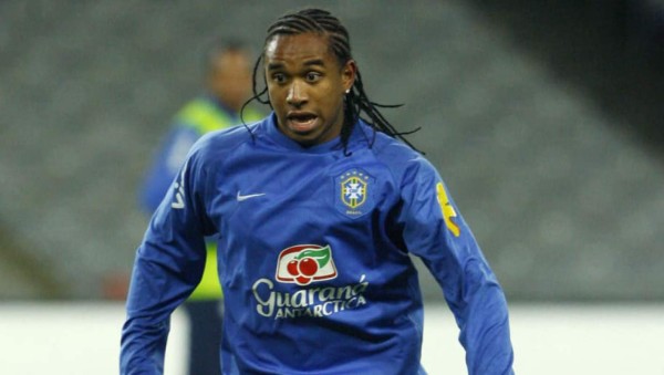 De fichaje estrella con Cristiano Ronaldo a perseguido por la policía: el calvario de Anderson y los delitos que le acusan