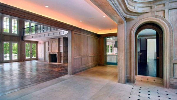 La tremenda mansión de Beyoncé y Jay Z donde ha trabajado el exfutbolista hondureño Erick Norales en Estados Unidos