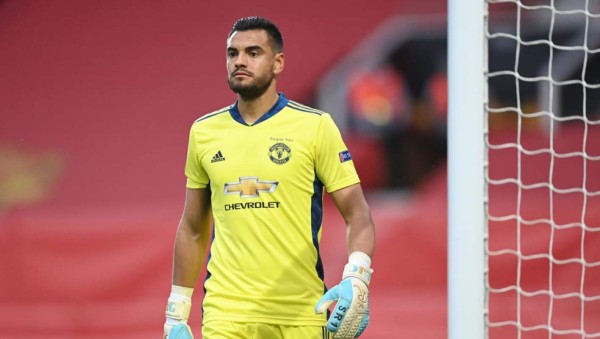 Mercado: PSG va por un descarte de Koeman, el trueque del Barcelona y noticias en Real Madrid