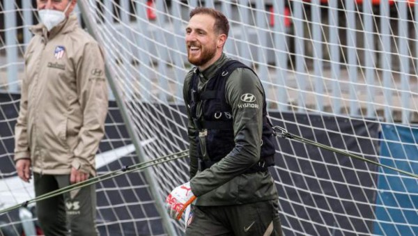 Destapan polémica fiesta de jugadores del Atlético antes de enfrentar al Barcelona, Oblak y Savic aclaran lo que pasó