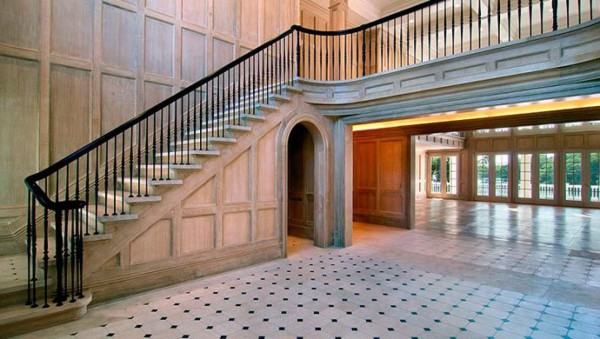 La tremenda mansión de Beyoncé y Jay Z donde ha trabajado el exfutbolista hondureño Erick Norales en Estados Unidos