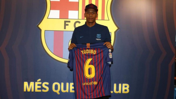 989 millones en puro 'petardo': Los 24 fichajes del Barcelona que no ayudaron a ganar la Champions