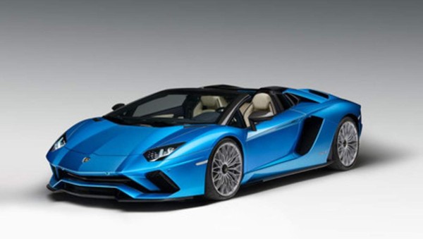 Tiene 11 autos únicos: La millonaria y espectacular colección de carros que tiene Canelo Álvarez&nbsp;&nbsp;