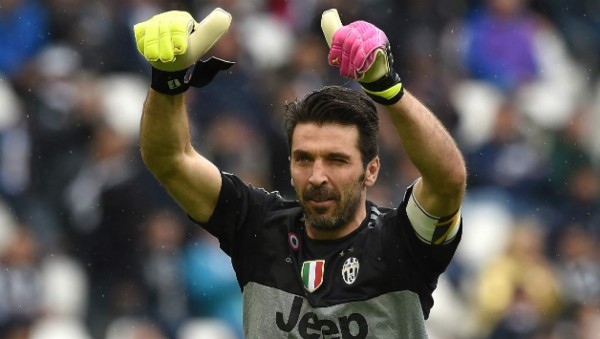 ¡PUROS CRACKS! Andrea Pirlo reveló su once ideal