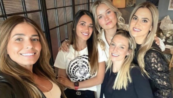 Así celebraron Antonela Roccuzzo y las mujeres de los jugadores del Barcelona el título de la Copa del Rey