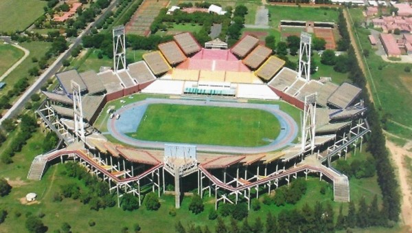 Así son los estadios por el mundo que han sido criticados por su diseño