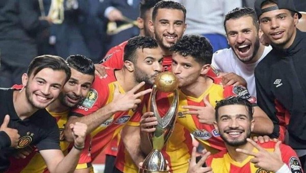 Real Madrid fuera del top 10 y sorpresivo primer lugar: Los 25 equipos con más títulos en el siglo XXI &nbsp;&nbsp;