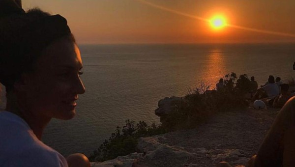 Las ardientes vacaciones del FC Barcelona femenino en la playa