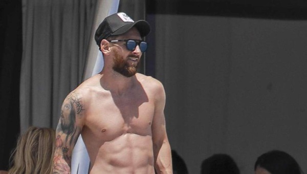 ¡Qué vacaciones! Messi se 'escapa' con Antonella Roccuzzo a Ibiza