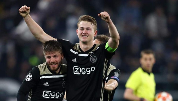 Mercado: Navas se ofrece a gigante de Europa; Millonada del Barcelona por goleador