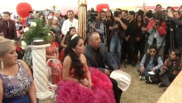 ¡UNA LOCURA! Los XV de Rubí, en fotografías