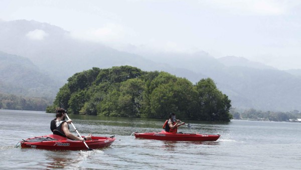 Chachahuala, sede del primer campeonato de kayak en Honduras