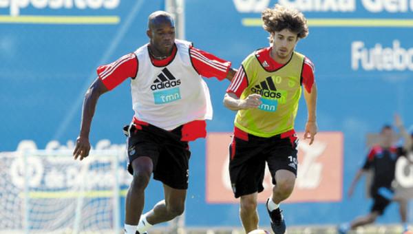 Messi encabeza lista de grandes cracks que fueron compañeros de hondureños: Wilson ‘retiró’ a un Balón de Oro