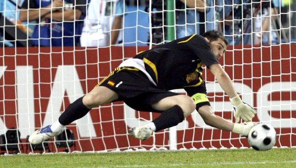 Los mejores porteros para atajar penales en los últimos 10 años