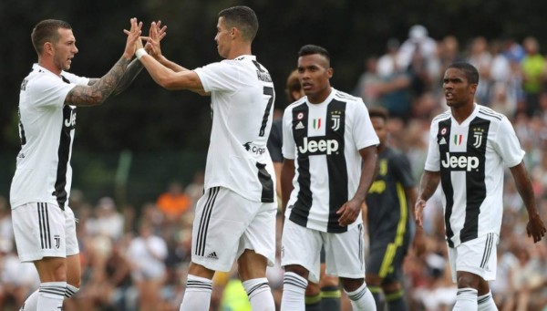 En fotos: Cristiano Ronaldo desata la locura tras anotar con la Juventus