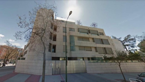 Una fortuna de €2.000 millones: El 'desconocido' negocio de Florentino Pérez y sus lujos