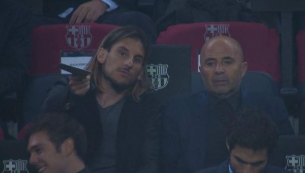 En fotos: Un Camp Nou politizado pide 'libertad y justicia'