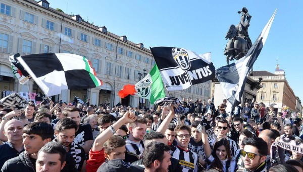 Así celebraron los aficionados de la Juventus su título número 32 en la Serie A de Italia