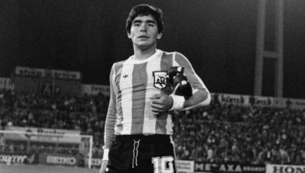 Diego Maradona: Los momentos más importantes en la vida futbolistíca del astro argentino