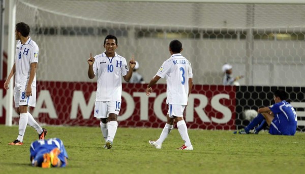 Henry 'Titi' Martínez y 20 joyas hondureñas más que terminaron decepcionando